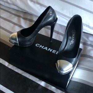 Chanel size 8